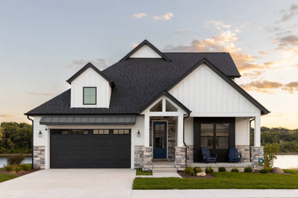 Best Emergency Roof Repair Services  in Chatham, VA
